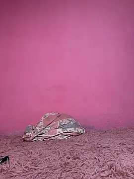 Gigi Scott  online show from March 21, 12:04 am