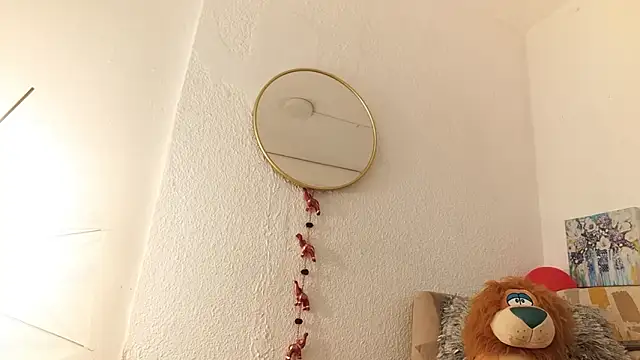 Snapshot of CarolineAikos chatting on February 7, 12:42 pm CarolineAikos online show from February 7, 12:42 pm