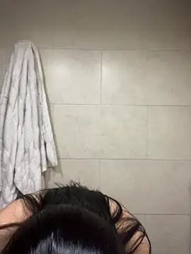 Snapshot of Lia__white chatting on November 2, 8:33 pm Lia white online show from November 2, 8:33 pm