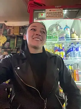 Snapshot of Lia__white chatting on November 14, 4:00 am Lia white online show from November 14, 4:00 am