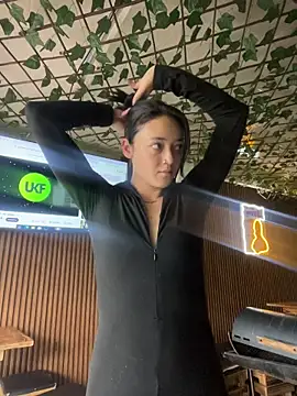 Snapshot of Lia__white chatting on November 23, 9:14 pm Lia white online show from November 23, 9:14 pm