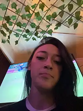 Snapshot of Lia__white chatting on December 4, 11:57 pm Lia white online show from December 4, 11:57 pm