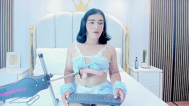 Snapshot of SweetKata_ chatting on November 2, 11:45 am SweetKata online show from November 2, 11:45 am