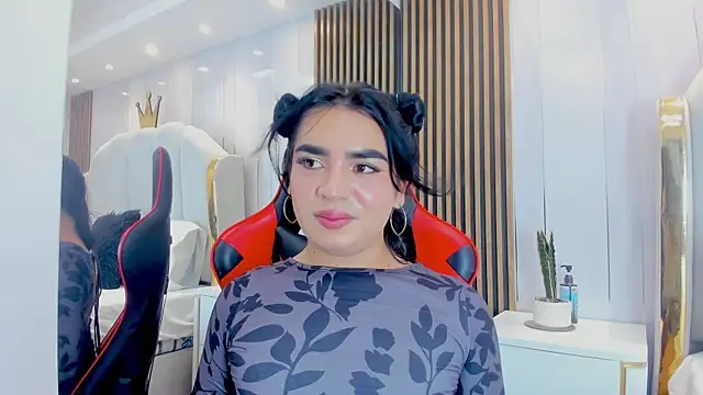 Snapshot of SweetKata_ chatting on November 6, 9:48 pm SweetKata online show from November 6, 9:48 pm