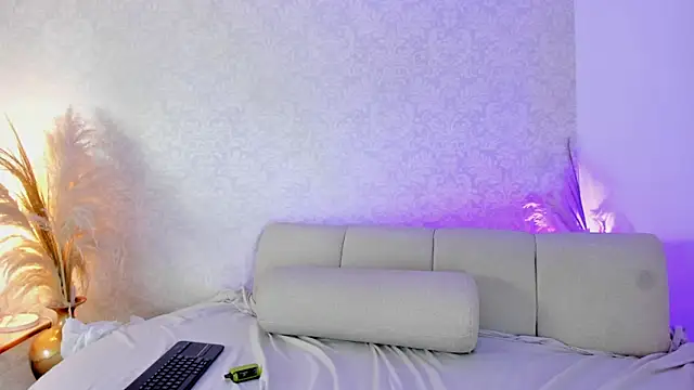 Shadahi online show from December 22, 1:30 pm