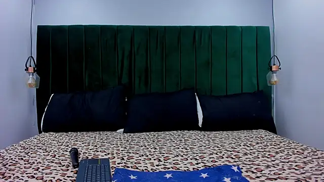 Snapshot of Melody_Horney chatting on November 4, 8:30 pm Melody Horney online show from November 4, 8:30 pm