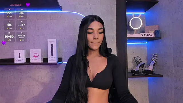 Snapshot of savanaah_ chatting on October 29, 4:53 pm savanaah  online show from October 29, 4:53 pm