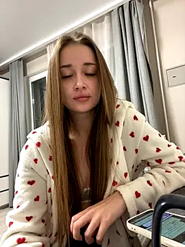 Angel hotyy online show from October 24, 5:53 pm