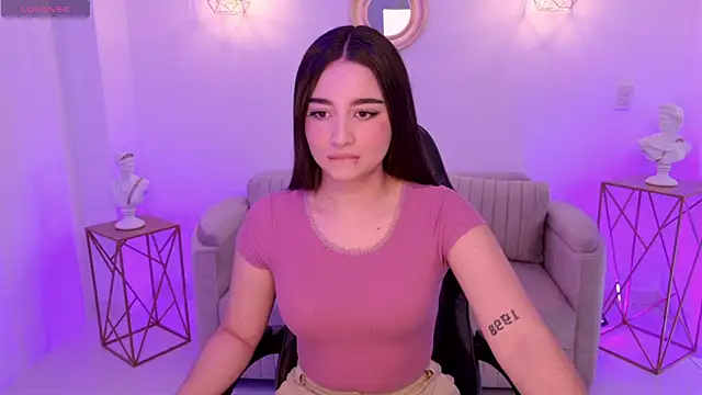 Snapshot of Ariana_Monroe01 chatting on October 24, 2:13 pm Ariana Monroe01 online show from October 24, 2:13 pm