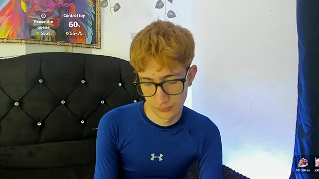 Snapshot of Erick_Taylor3 chatting on November 12, 6:08 pm Erick Taylor3 online show from November 12, 6:08 pm