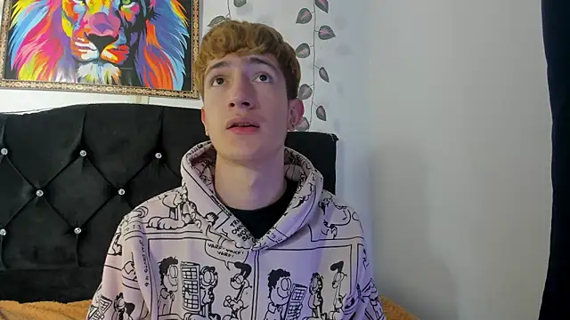 Snapshot of Erick_Taylor3 chatting on November 24, 6:29 pm Erick Taylor3 online show from November 24, 6:29 pm