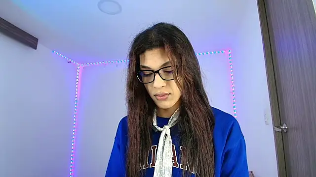 Arimoonn online show from March 28, 11:59 pm