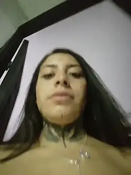 Mariam schubertt online show from December 2, 5:35 am