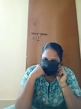 Snapshot of tamilammu1431 chatting on November 5, 3:50 am tamilammu1431 online show from November 5, 3:50 am