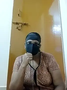 Snapshot of tamilammu1431 chatting on December 1, 5:51 pm tamilammu1431 online show from December 1, 5:51 pm