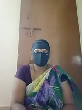 Snapshot of tamilammu1431 chatting on December 3, 9:29 am tamilammu1431 online show from December 3, 9:29 am