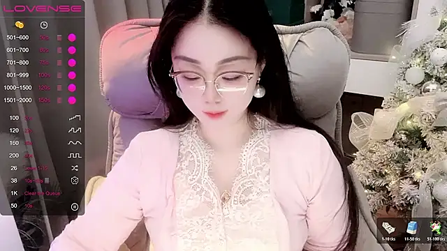 Snapshot of Monica-666888- chatting on November 6, 5:52 am Monica-666888- online show from November 6, 5:52 am