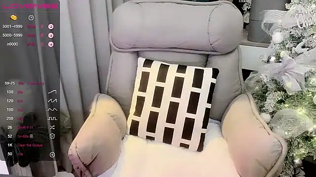 Snapshot of Monica-666888- chatting on March 3, 3:29 pm Monica-666888- online show from March 3, 3:29 pm