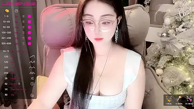 Snapshot of Monica-666888- chatting on March 5, 5:20 pm Monica-666888- online show from March 5, 5:20 pm