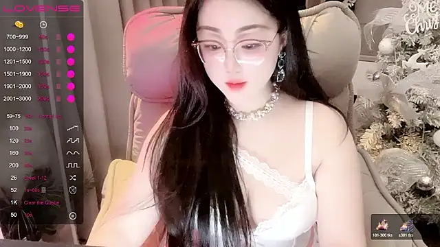 Snapshot of Monica-666888- chatting on March 12, 4:13 pm Monica-666888- online show from March 12, 4:13 pm