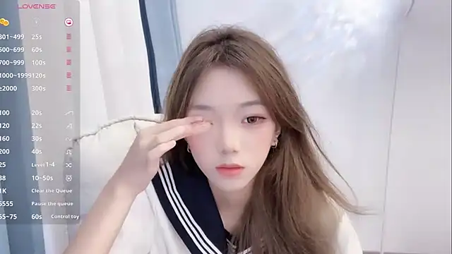 Snapshot of babyting-888- chatting on October 31, 1:23 pm babyting-888- online show from October 31, 1:23 pm