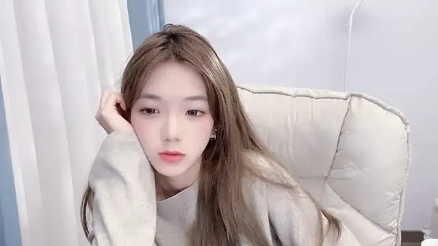 Snapshot of babyting-888- chatting on November 3, 2:18 pm babyting-888- online show from November 3, 2:18 pm