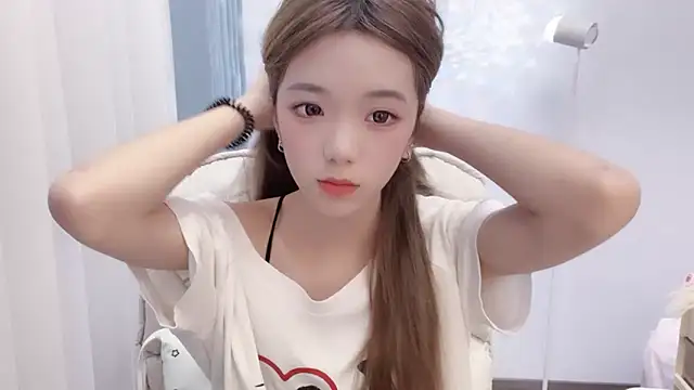 Snapshot of babyting-888- chatting on November 20, 1:33 pm babyting-888- online show from November 20, 1:33 pm