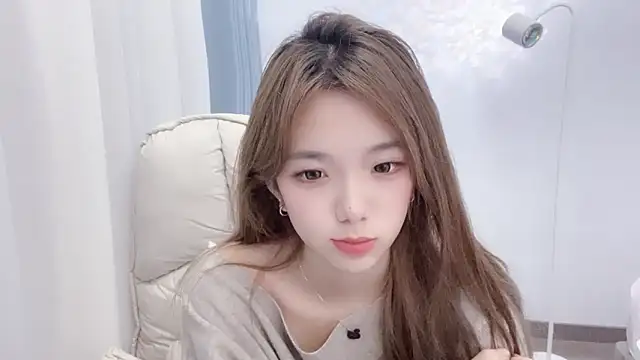 Snapshot of babyting-888- chatting on November 26, 1:23 pm babyting-888- online show from November 26, 1:23 pm