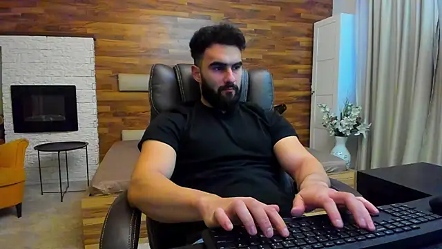 Snapshot of MicahLane chatting on November 27, 5:42 am MicahLane online show from November 27, 5:42 am