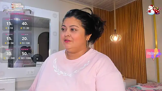 Hanna curvy  online show from December 4, 11:08 am