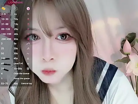 Snapshot of -zhuzhu-999- chatting on October 27, 6:23 pm -zhuzhu-999- online show from October 27, 6:23 pm