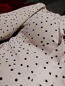 Snapshot of TRIEUTRIEU20 chatting on October 29, 2:41 pm TRIEUTRIEU20 online show from October 29, 2:41 pm