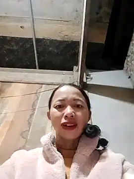 Snapshot of TRIEUTRIEU20 chatting on November 13, 7:57 pm TRIEUTRIEU20 online show from November 13, 7:57 pm