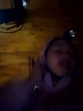 Snapshot of TRIEUTRIEU20 chatting on November 20, 12:49 pm TRIEUTRIEU20 online show from November 20, 12:49 pm