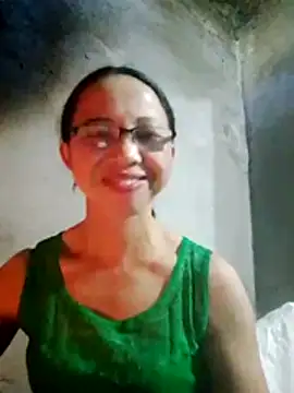 Snapshot of TRIEUTRIEU20 chatting on November 25, 3:39 am TRIEUTRIEU20 online show from November 25, 3:39 am