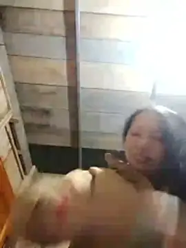 Snapshot of TRIEUTRIEU20 chatting on November 29, 1:52 am TRIEUTRIEU20 online show from November 29, 1:52 am