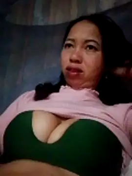 Snapshot of TRIEUTRIEU20 chatting on December 13, 9:31 pm TRIEUTRIEU20 online show from December 13, 9:31 pm