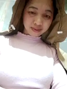 TRIEUTRIEU20 online show from December 21, 11:34 pm