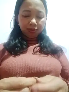 TRIEUTRIEU20 online show from February 4, 2:23 pm