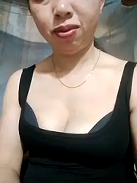 TRIEUTRIEU20 online show from April 4, 4:26 pm