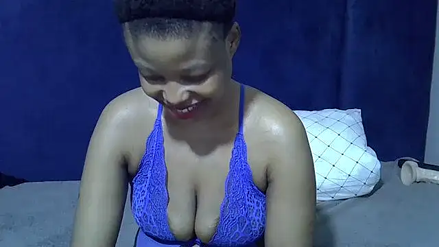 Snapshot of Bracylia chatting on November 7, 9:48 pm Bracylia online show from November 7, 9:48 pm