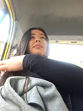 Snapshot of SantaRameriz chatting on November 4, 4:06 pm SantaRameriz online show from November 4, 4:06 pm