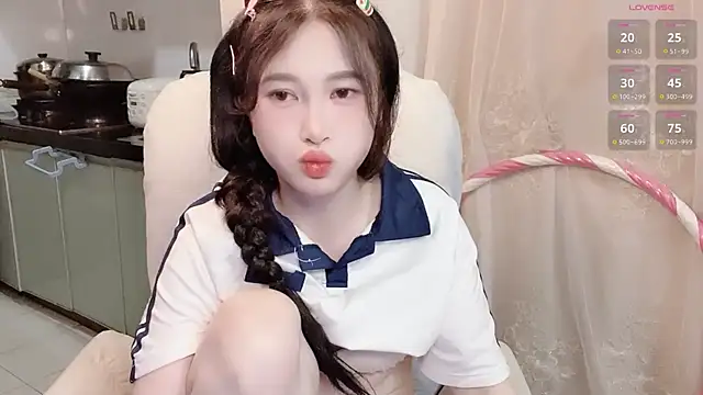 Snapshot of anna-888- chatting on November 11, 9:59 pm anna-888- online show from November 11, 9:59 pm