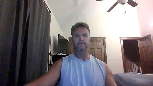 Snapshot of 45andfit1 chatting on November 2, 2:58 am 45andfit1 online show from November 2, 2:58 am