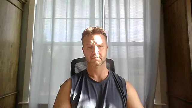 Snapshot of 45andfit1 chatting on November 12, 1:55 pm 45andfit1 online show from November 12, 1:55 pm