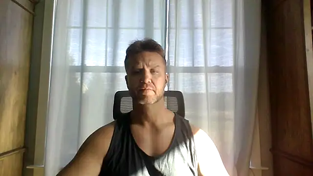 Snapshot of 45andfit1 chatting on November 14, 3:00 pm 45andfit1 online show from November 14, 3:00 pm