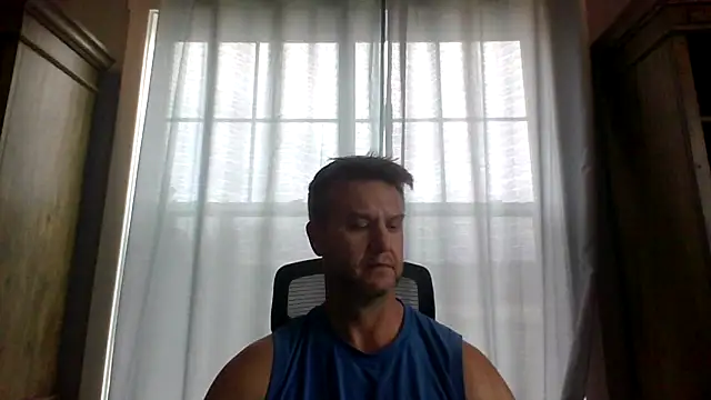 Snapshot of 45andfit1 chatting on November 25, 2:06 pm 45andfit1 online show from November 25, 2:06 pm