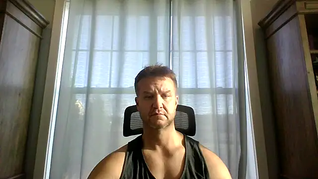 Snapshot of 45andfit1 chatting on December 3, 2:04 pm 45andfit1 online show from December 3, 2:04 pm