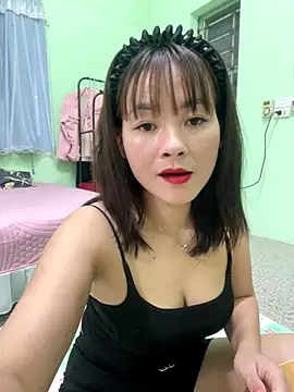 Snapshot of Star_fruit chatting on October 29, 3:31 am Star fruit online show from October 29, 3:31 am