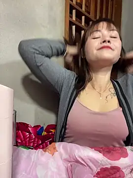 Snapshot of Star_fruit chatting on November 23, 12:49 pm Star fruit online show from November 23, 12:49 pm